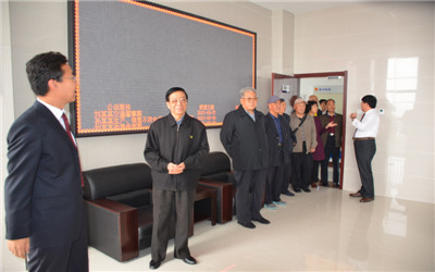 沧州市院老同志赴海兴县院参观考察
